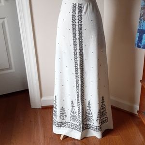 Vintage maxi evening skirt metallic threads, beads